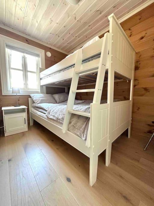 Lovise Mountain Apartment Stranda  Esterno foto